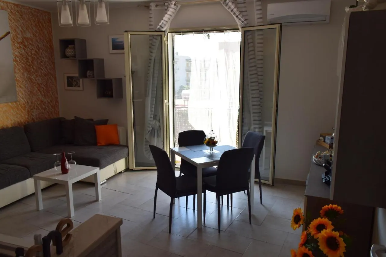 Rifugio Diana, Vicino Clinica Cappellani Apartment Messina Italy